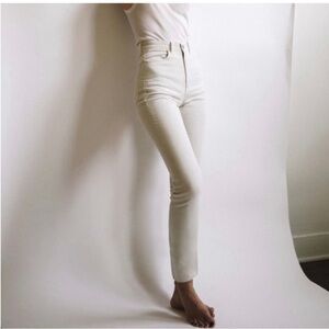 Imogene and Willie Elizabeth straight leg jeans white wash 28 Tall AS IS